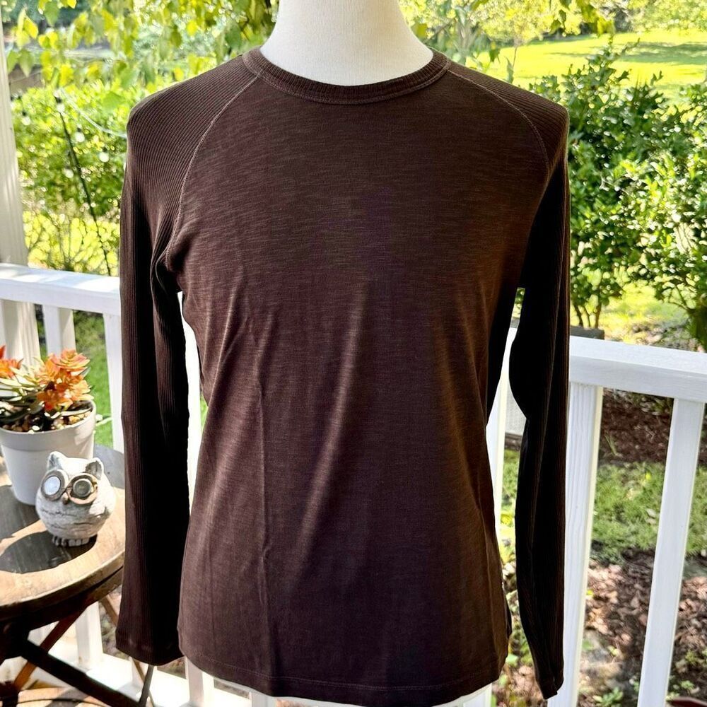Hugo Boss Brown Crew Lightweight Ribbed Slim Fit Sweater. Size Large.